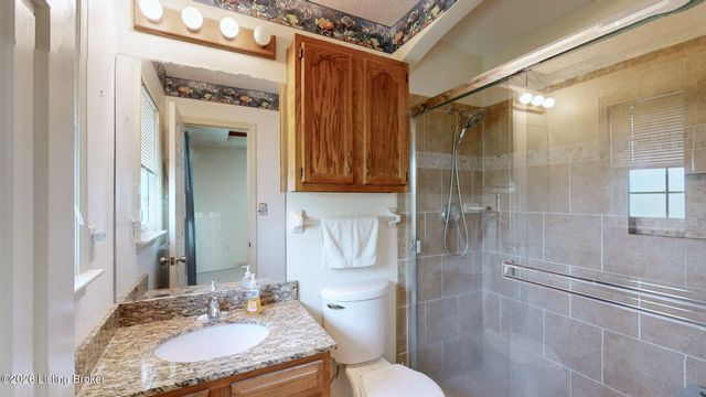 3613 Burkland Blvd, Shepherdsville, KY 40165