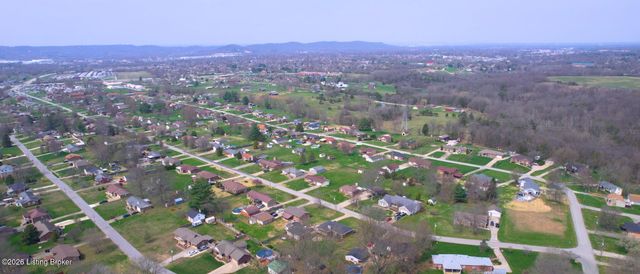 3613 Burkland Blvd, Shepherdsville, KY 40165