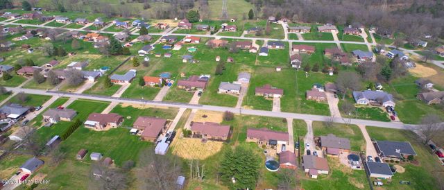 3613 Burkland Blvd, Shepherdsville, KY 40165