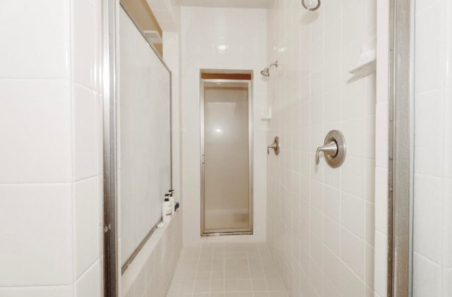 2536 W Stewart Avenue, Visalia, CA 93291