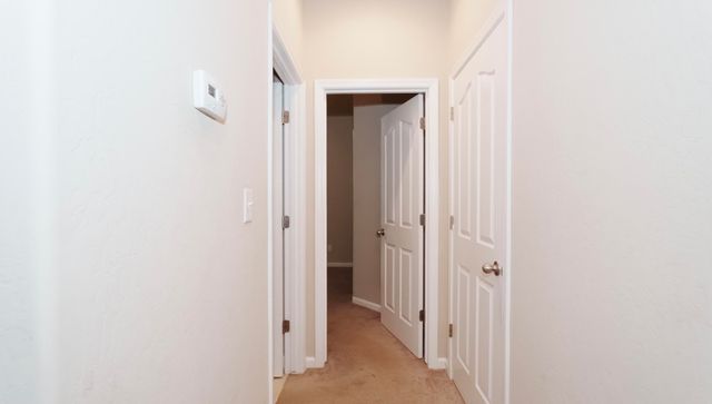 2536 W Stewart Avenue, Visalia, CA 93291