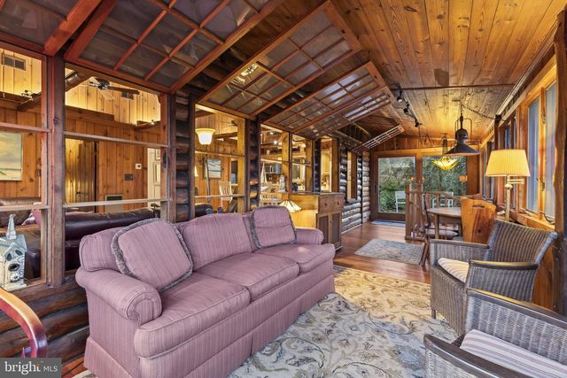 2010 DATE RD, Port Republic, MD 20676