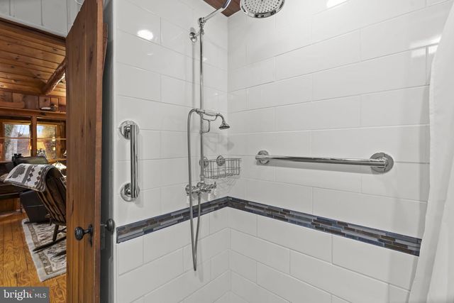 2010 DATE RD, Port Republic, MD 20676