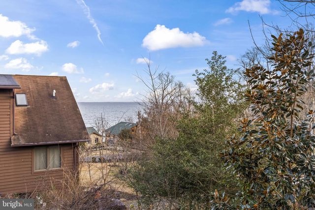 2010 DATE RD, Port Republic, MD 20676