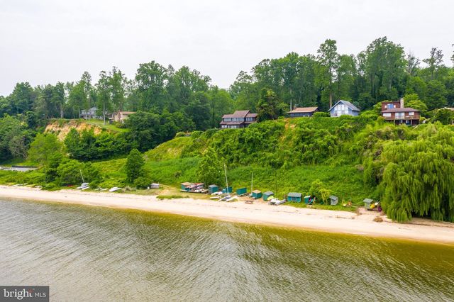 2010 DATE RD, Port Republic, MD 20676