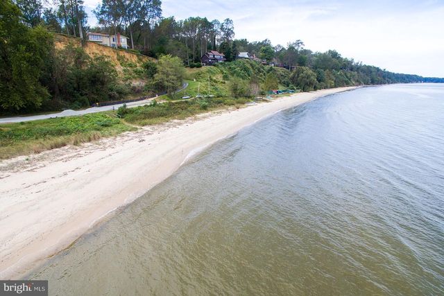 2010 DATE RD, Port Republic, MD 20676