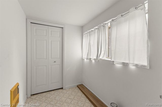 39444 Springwater Drive, Northville, MI 48168