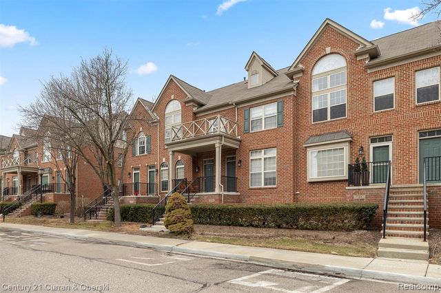 39444 Springwater Drive, Northville, MI 48168