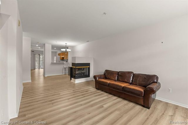 39444 Springwater Drive, Northville, MI 48168