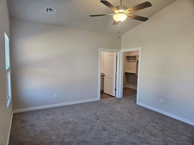 1014 N Forestview Ct, Wichita, KS 67235