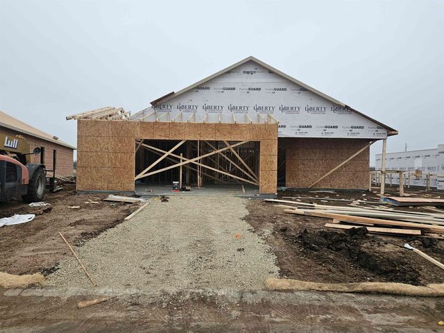 1014 N Forestview Ct, Wichita, KS 67235