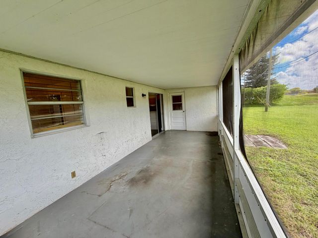 2821 Duke Lane, Delray Beach, FL 33445