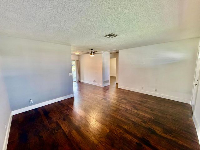 2821 Duke Lane, Delray Beach, FL 33445