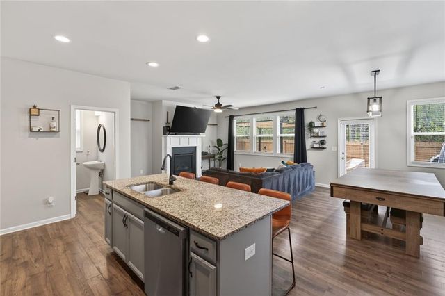 2171 Westside Drive, Austell, GA 30106