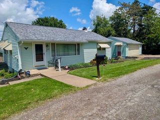 3000 30th St, White Twp, PA 15010