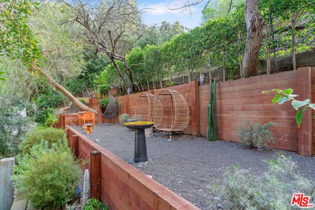 3547 Summerfield Drive, Sherman Oaks, CA 91423