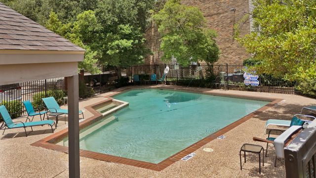 7340 Skillman Street 1106, Dallas, TX 75231
