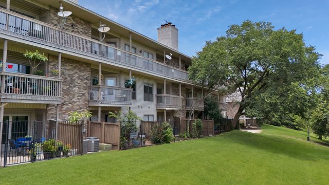 7340 Skillman Street 1106, Dallas, TX 75231