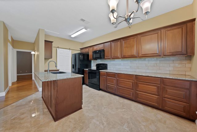 7340 Skillman Street 1106, Dallas, TX 75231