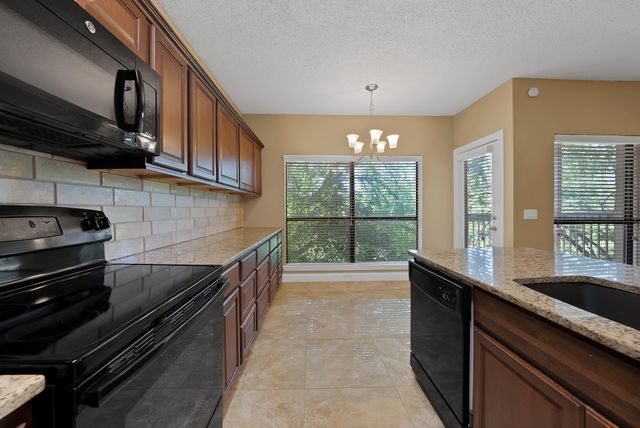 7340 Skillman Street 1106, Dallas, TX 75231