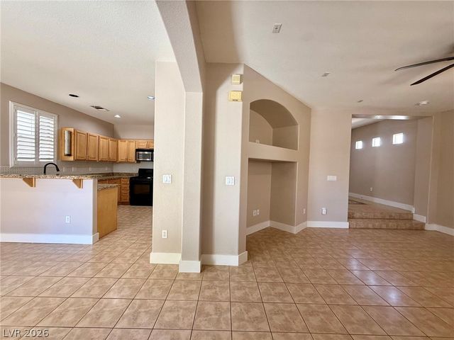 8163 Dracopus Avenue, Las Vegas, NV 89113