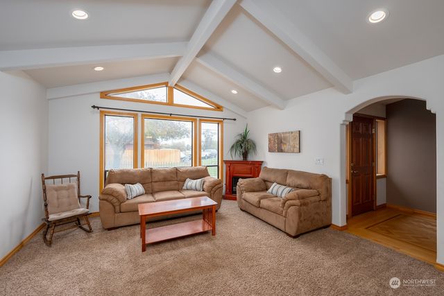 612 S Laguna, Moses Lake, WA 98837