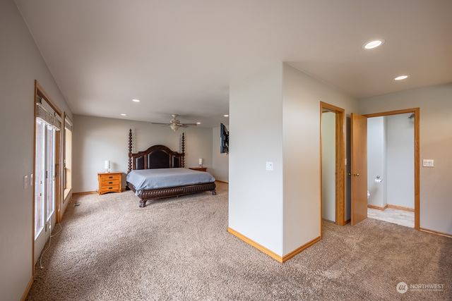 612 S Laguna, Moses Lake, WA 98837