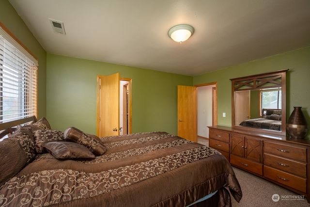 612 S Laguna, Moses Lake, WA 98837