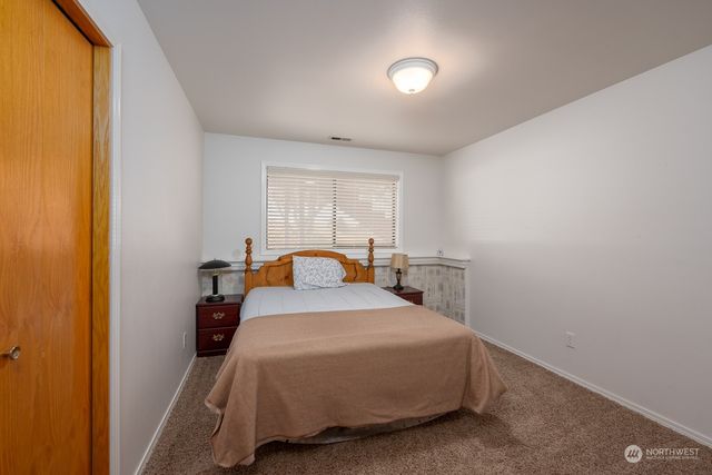 612 S Laguna, Moses Lake, WA 98837