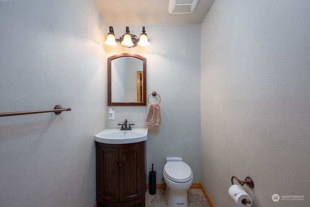 612 S Laguna, Moses Lake, WA 98837