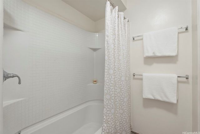 1600 Wilikina Drive B308, Wahiawa, HI 96786