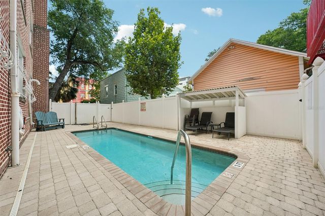 219 4TH AVENUE N 201, St Petersburg, FL 33701