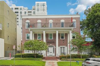 219 4TH AVENUE N 201, St Petersburg, FL 33701