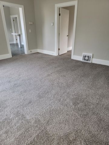 1216 4th Street, Bay City, MI 48708