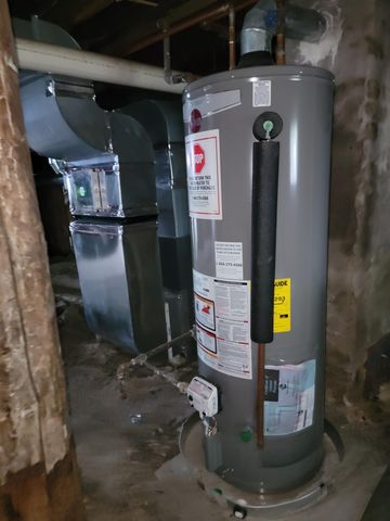 1216 4th Street, Bay City, MI 48708