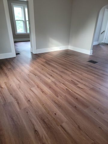 1216 4th Street, Bay City, MI 48708