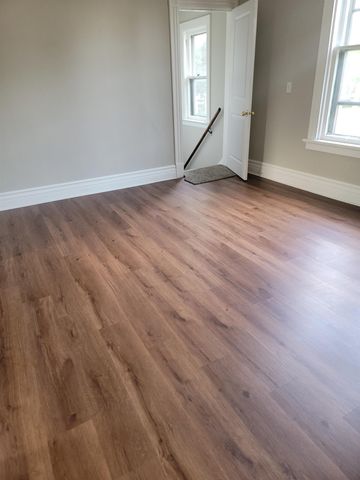 1216 4th Street, Bay City, MI 48708