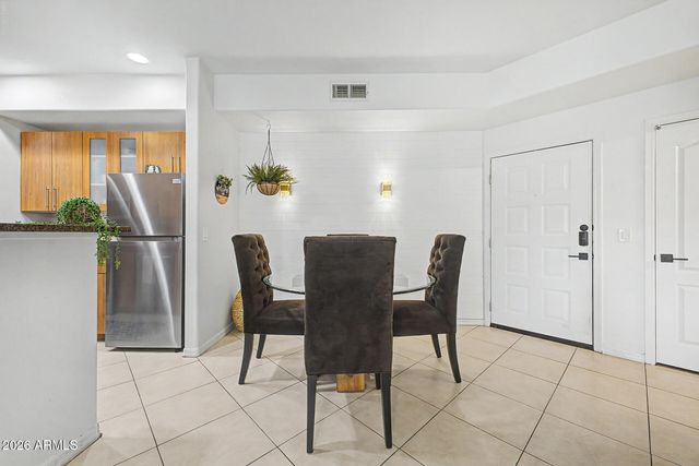 6900 E PRINCESS Drive 1132, Phoenix, AZ 85054