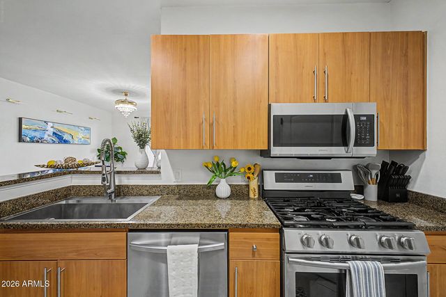 6900 E PRINCESS Drive 1132, Phoenix, AZ 85054