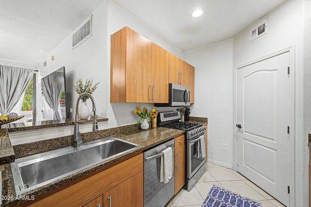 6900 E PRINCESS Drive 1132, Phoenix, AZ 85054