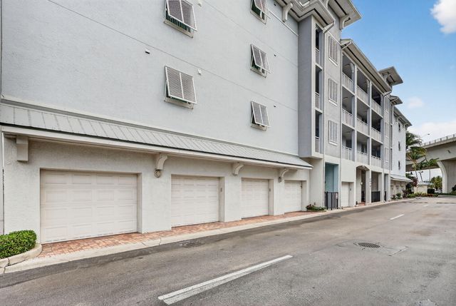 675 NW Flagler Avenue Unit 202, Stuart, FL 34994