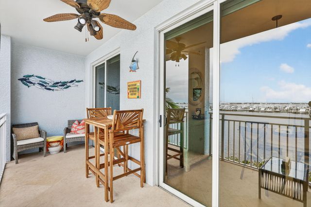 675 NW Flagler Avenue Unit 202, Stuart, FL 34994