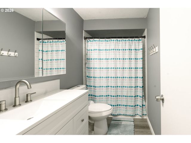 15840 Sw SUNSET Ct, Sherwood, OR 97140