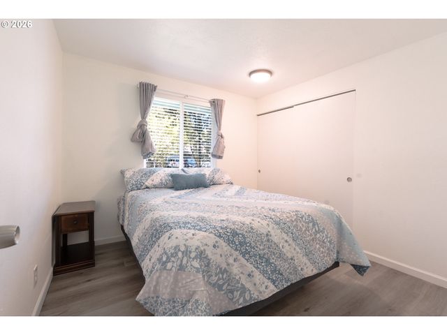 15840 Sw SUNSET Ct, Sherwood, OR 97140