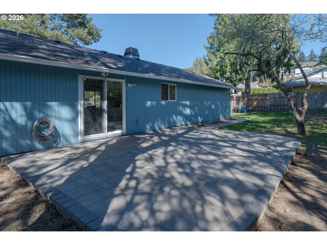 15840 Sw SUNSET Ct, Sherwood, OR 97140