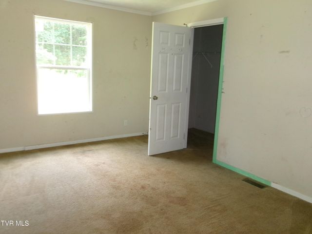 2035 Viking Mountain Road, Greeneville, TN 37743