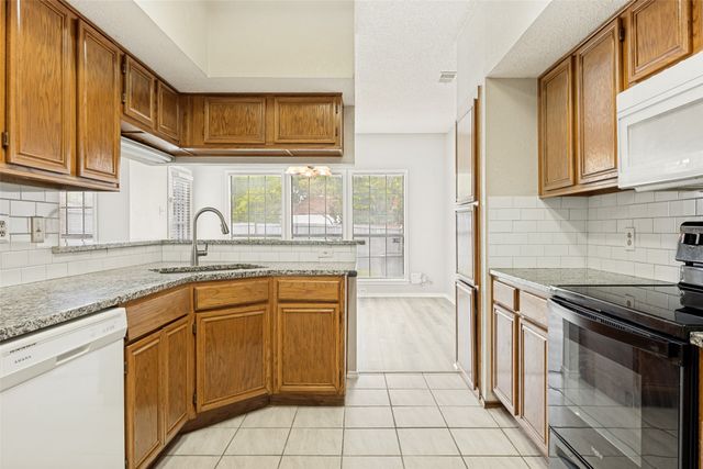 3317 Devonshire Drive, Plano, TX 75075