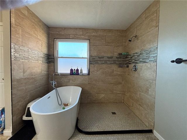 3720 Scotland Lane, Snellville, GA 30039