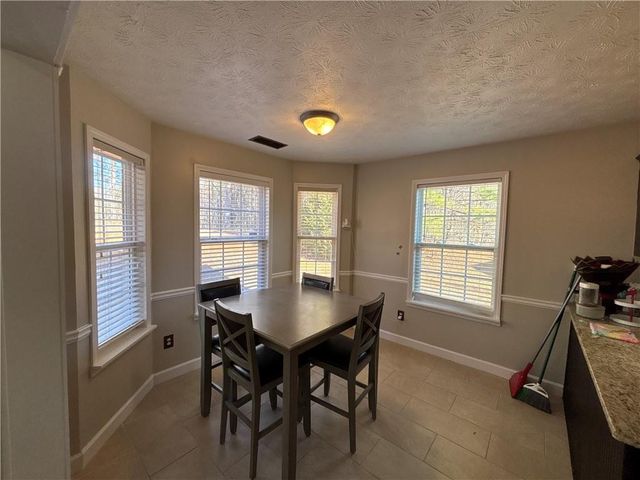 3720 Scotland Lane, Snellville, GA 30039