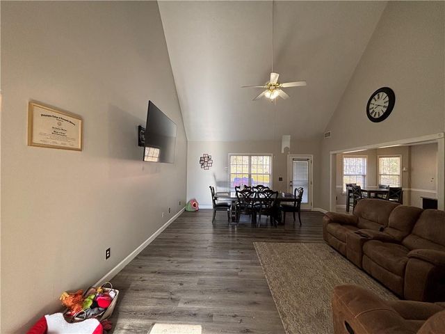 3720 Scotland Lane, Snellville, GA 30039